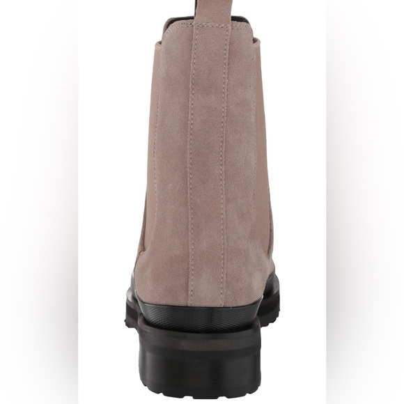 AEROSOLES Women's Leather Camila Chelsea Boot 10 Used good condition - Picture 4 of 14